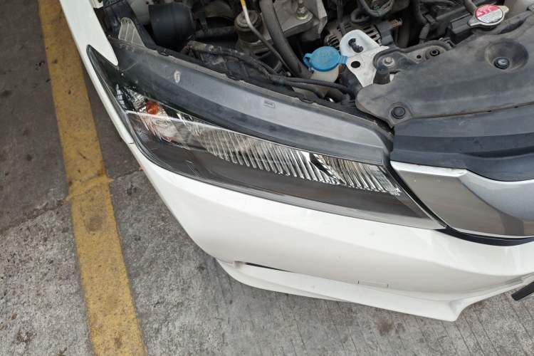 Used Honda City 2015 1.5L CVT Comfort Version Right Front Headlight