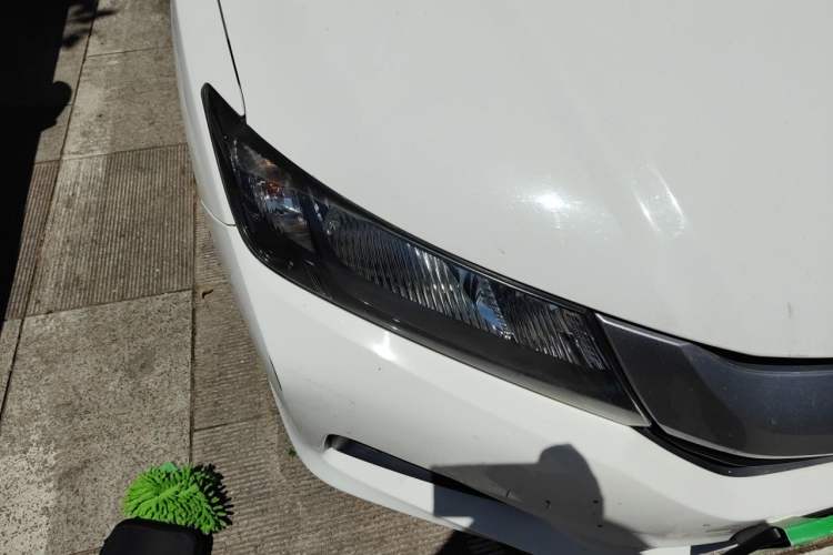 Used Honda City 2015 1.5L CVT Comfort Version Right Front Headlight