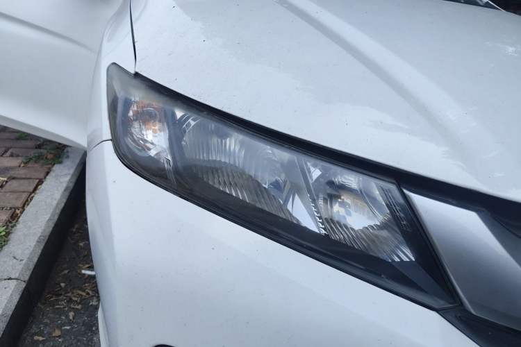 Used Honda City 2015 1.5L Manual Advance Edition Right Front Headlight