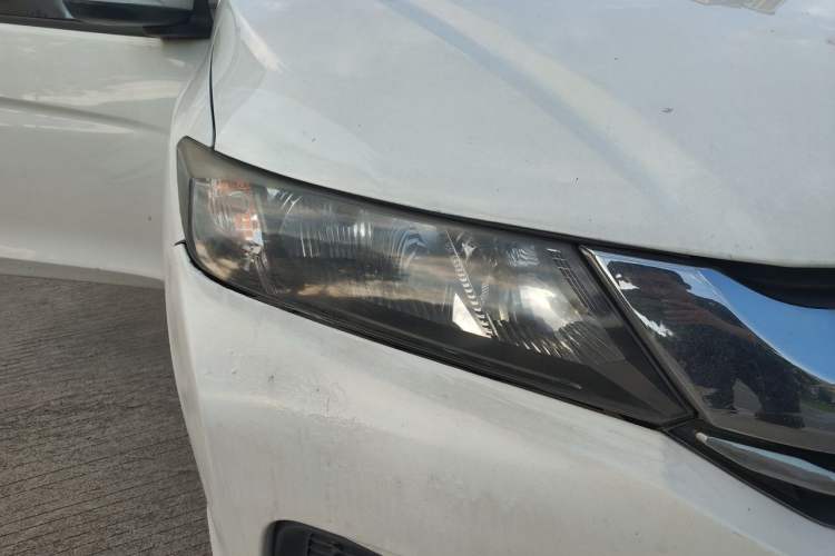 Used Honda City 2015 1.5L CVT Comfort Version Right Front Headlight