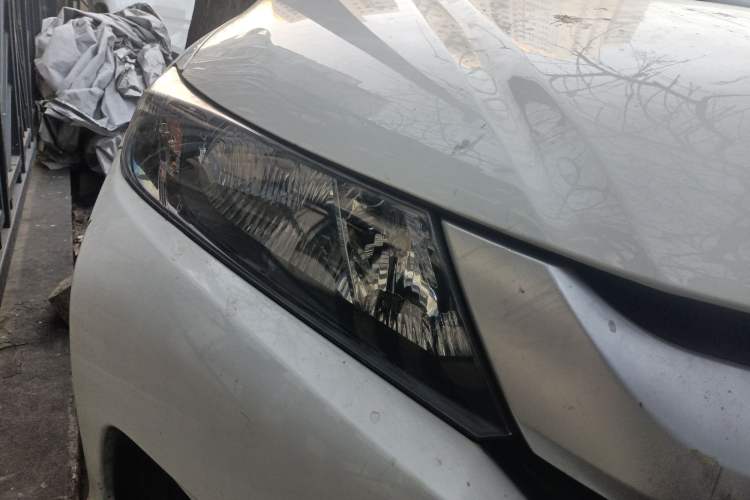 Used Honda City 2015 1.5L CVT Comfort Version Right Front Headlight