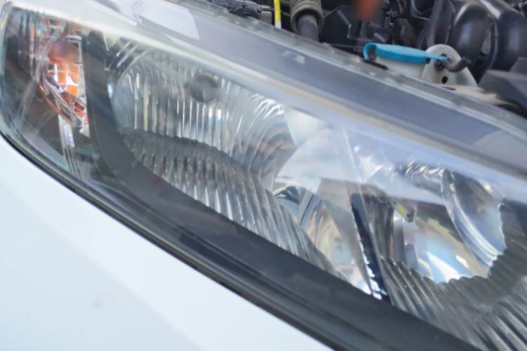 Used Honda City 2015 1.5L CVT Comfort Version Right Front Headlight