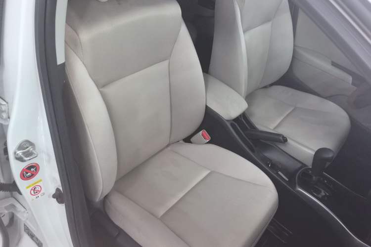 Used Honda City 2015 1.5L CVT Luxury Edition Right Front Seat
