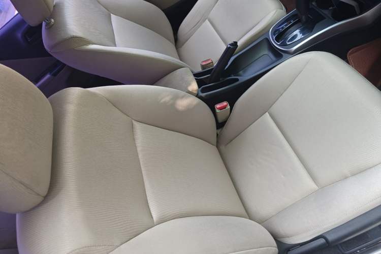 Used Honda City 2015 1.5L CVT Luxury Edition Right Front Seat