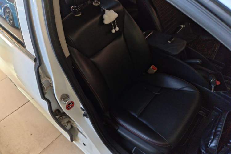 Used Honda City 2015 1.5L CVT Comfort Version Right Front Seat
