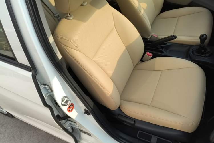 Used Honda City 2015 1.5L manual Comfort version Right Front Seat