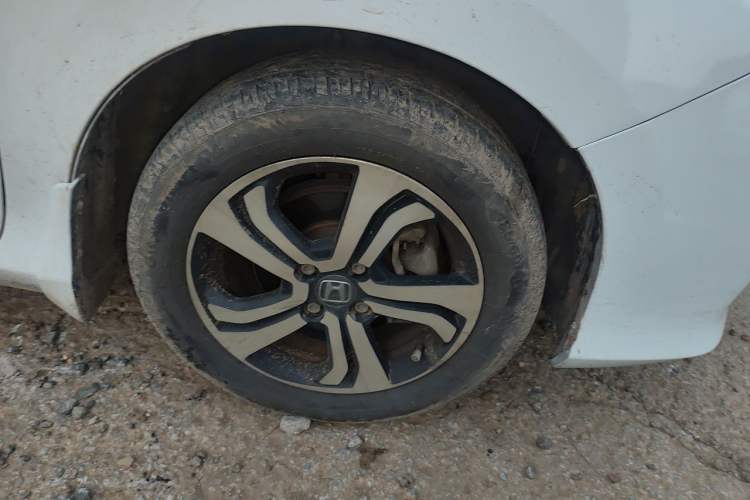 Used Honda City 2015 1.5L Manual Advance Edition Right Front Wheel Hub