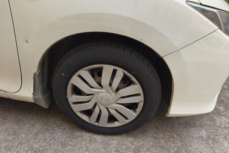 Used Honda City 2015 1.5L CVT Comfort Version Right Front Wheel Hub