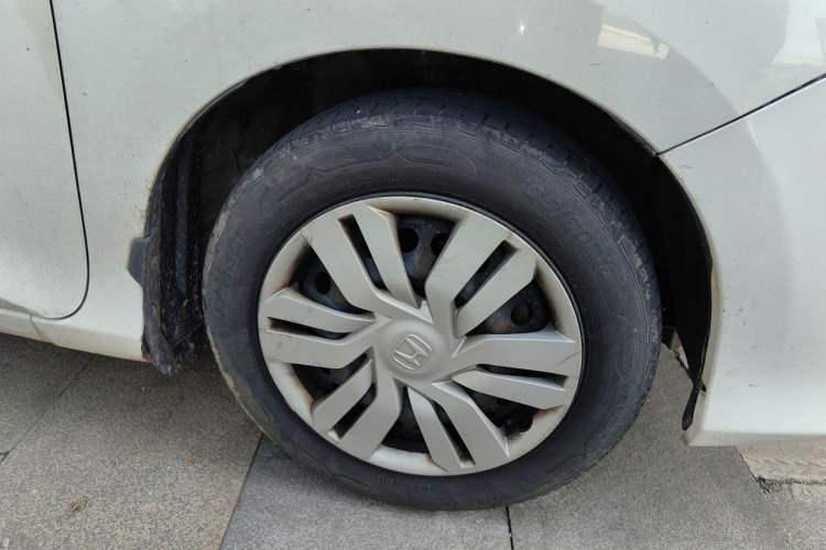 Used Honda City 2015 1.5L manual Comfort version Right Front Wheel Hub