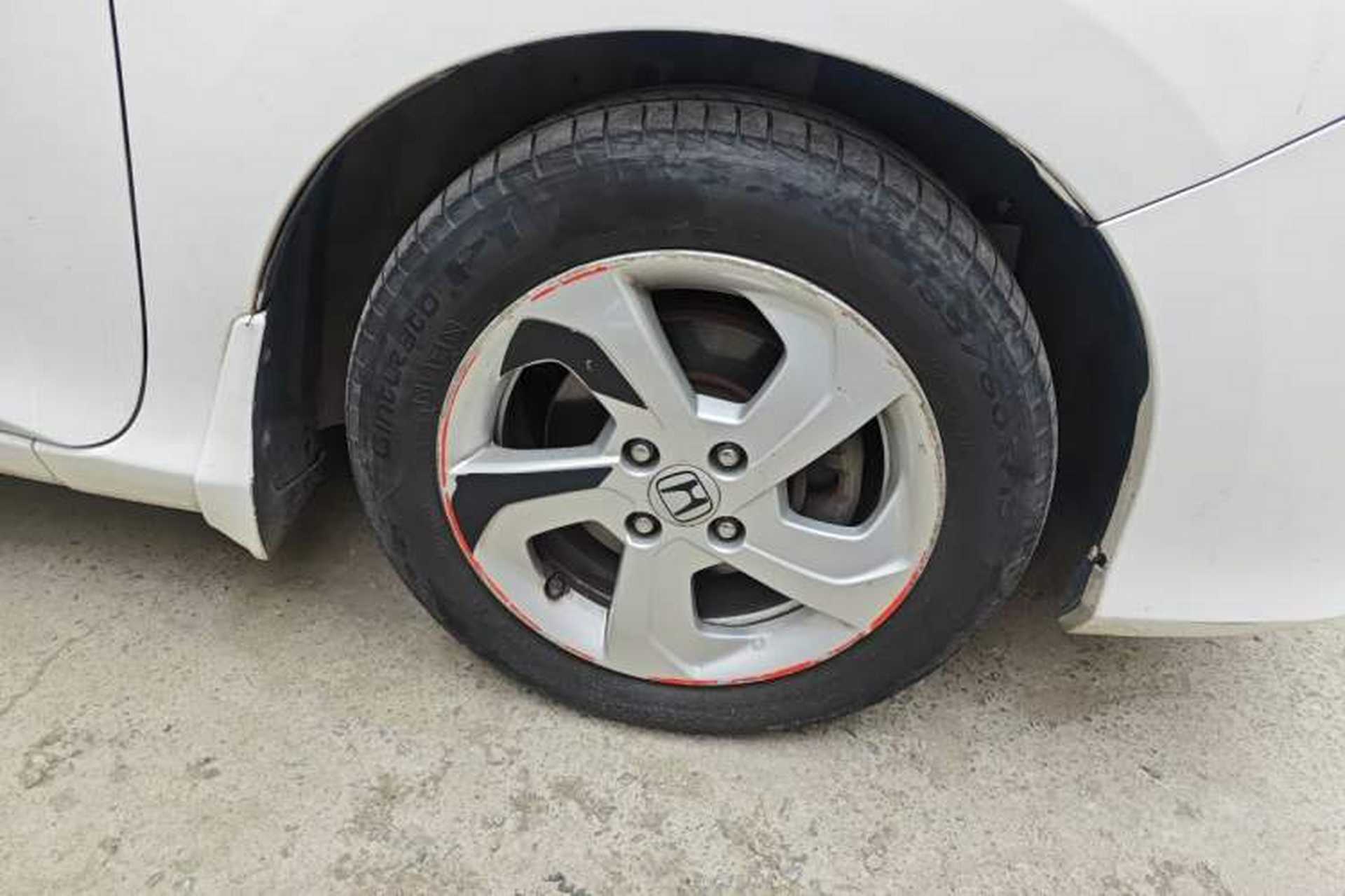 Used Honda City 2015 1.5L CVT Luxury Edition Right Front Wheel Hub