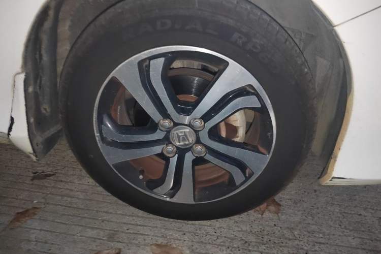 Used Honda City 2015 1.5L CVT Comfort Version Right Front Wheel Hub
