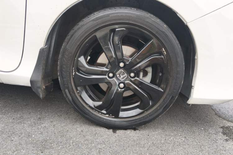 Used Honda City 2015 1.5L CVT Flagship Edition Right Front Wheel Hub