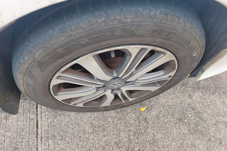 Used Honda City 2015 1.5L CVT Comfort Version Right Front Wheel Hub