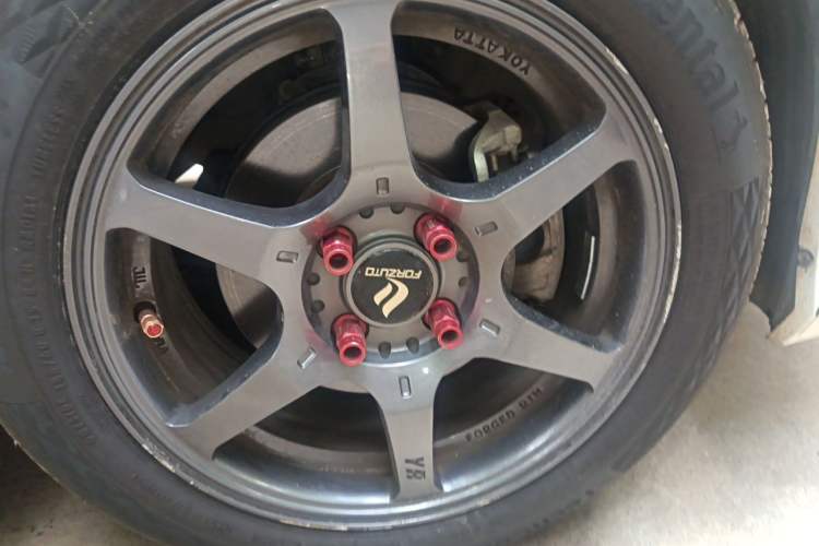 Used Honda City 2015 1.5L manual Comfort version Right Front Wheel Hub
