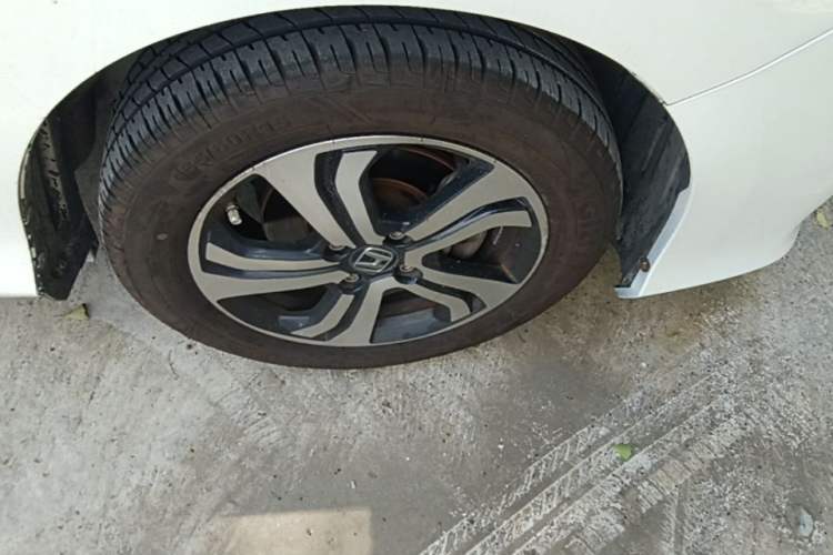 Used Honda City 2015 1.5L CVT Comfort Version Right Front Wheel Hub