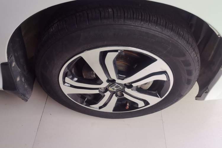 Used Honda City 2015 1.5L CVT Comfort Version Right Front Wheel Hub