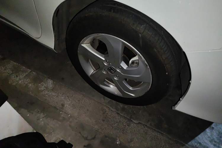 Used Honda City 2015 1.5L CVT Luxury Edition Right Front Wheel Hub