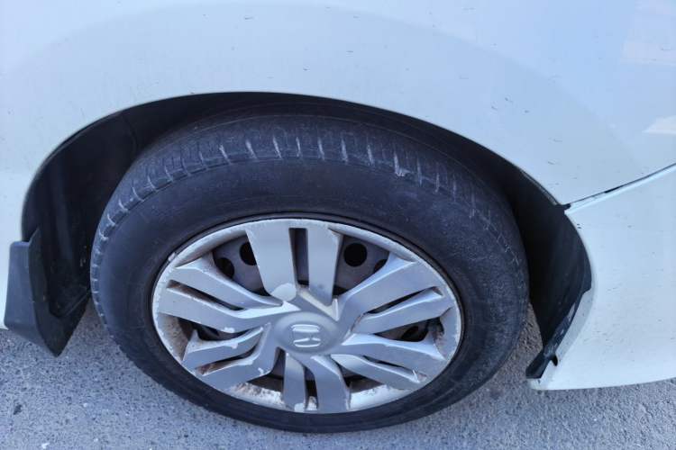 Used Honda City 2015 1.5L manual Comfort version Right Front Wheel Hub