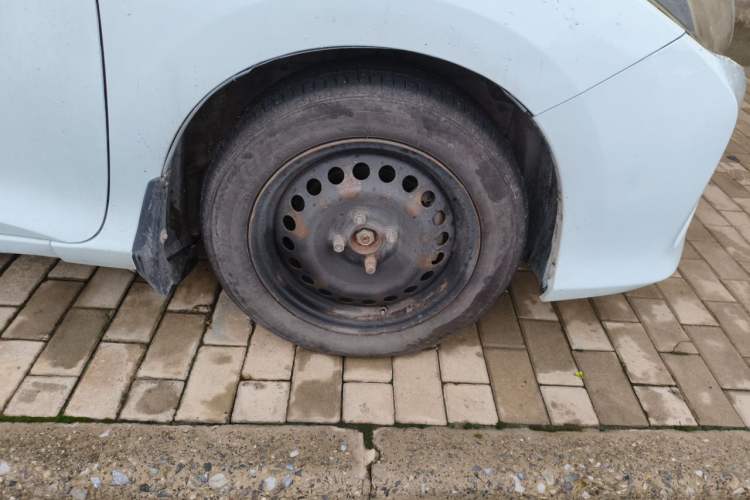 Used Honda City 2015 1.5L CVT Comfort Version Right Front Wheel Hub