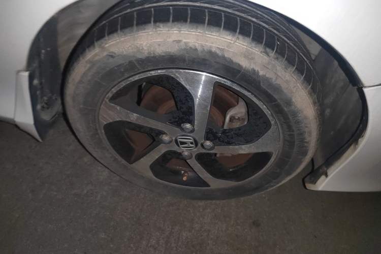 Used Honda City 2015 1.5L CVT Comfort Version Right Front Wheel Hub