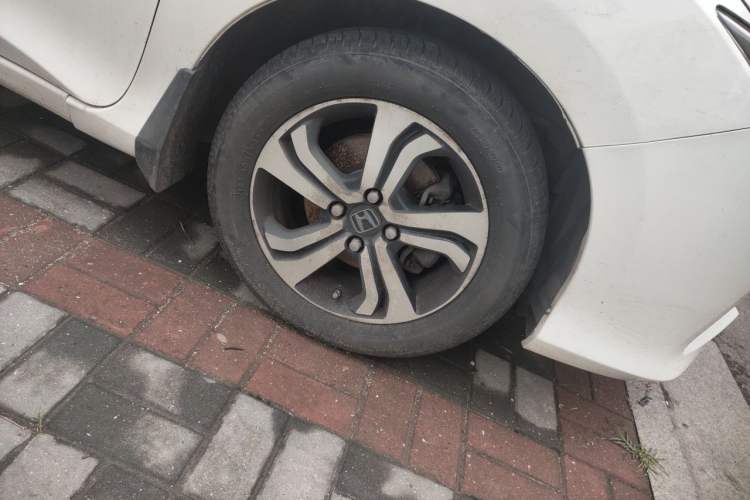 Used Honda City 2015 1.5L CVT Comfort Version Right Front Wheel Hub