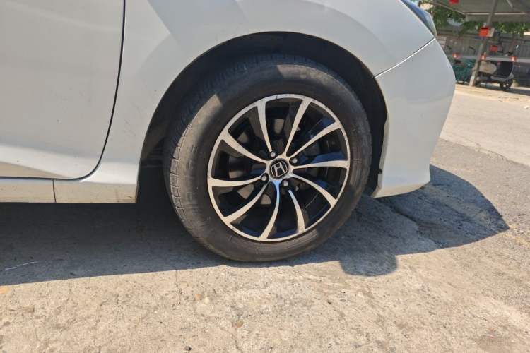Used Honda City 2015 1.5L CVT Comfort Version Right Front Wheel Hub