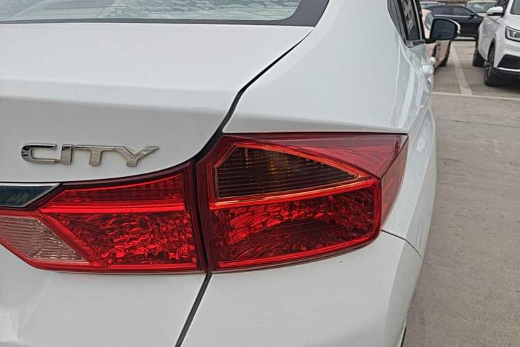 Used Honda City 2015 1.5L CVT Comfort Version Right Rear Taillight