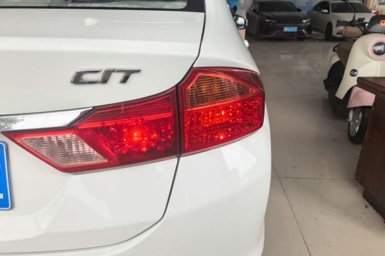 Used Honda City 2015 1.5L CVT Luxury Edition Right Rear Taillight