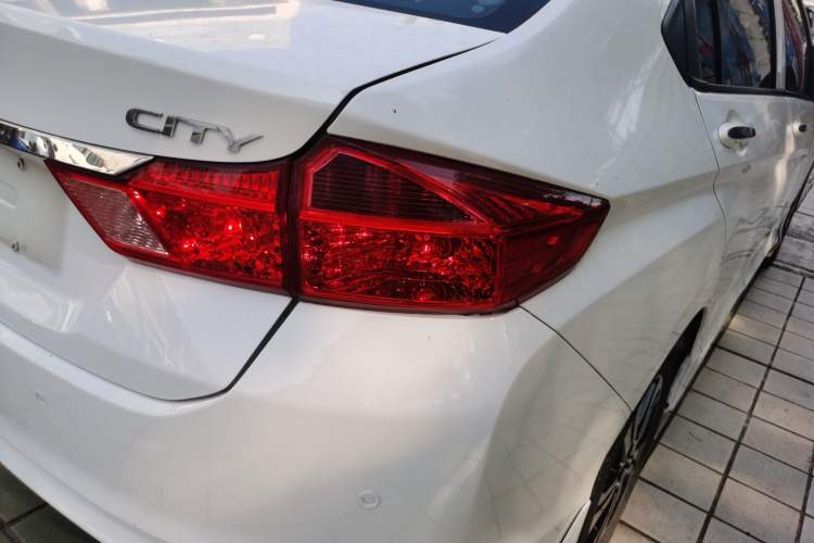 Used Honda City 2015 1.5L manual Comfort version Right Rear Taillight