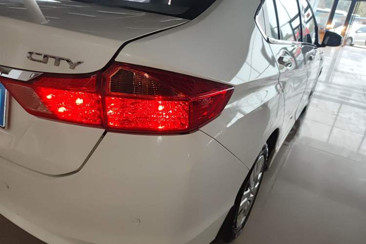 Used Honda City 2015 1.5L CVT Comfort Version Right Rear Taillight