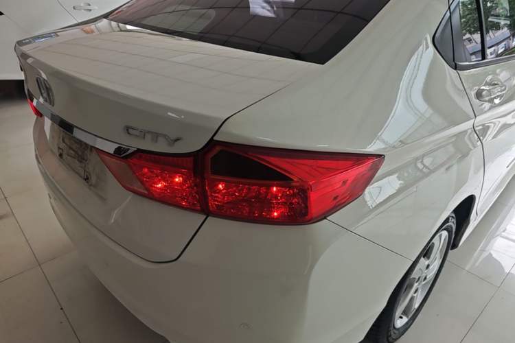 Used Honda City 2015 1.5L CVT Luxury Edition Right Rear Taillight