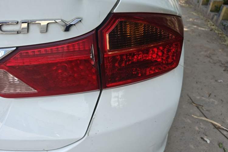 Used Honda City 2015 1.5L CVT Luxury Edition Right Rear Taillight
