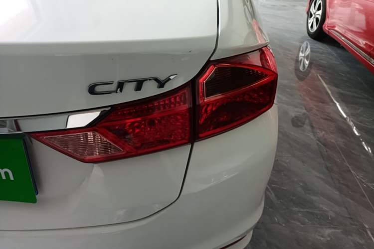 Used Honda City 2015 1.5L CVT Comfort Version Right Rear Taillight