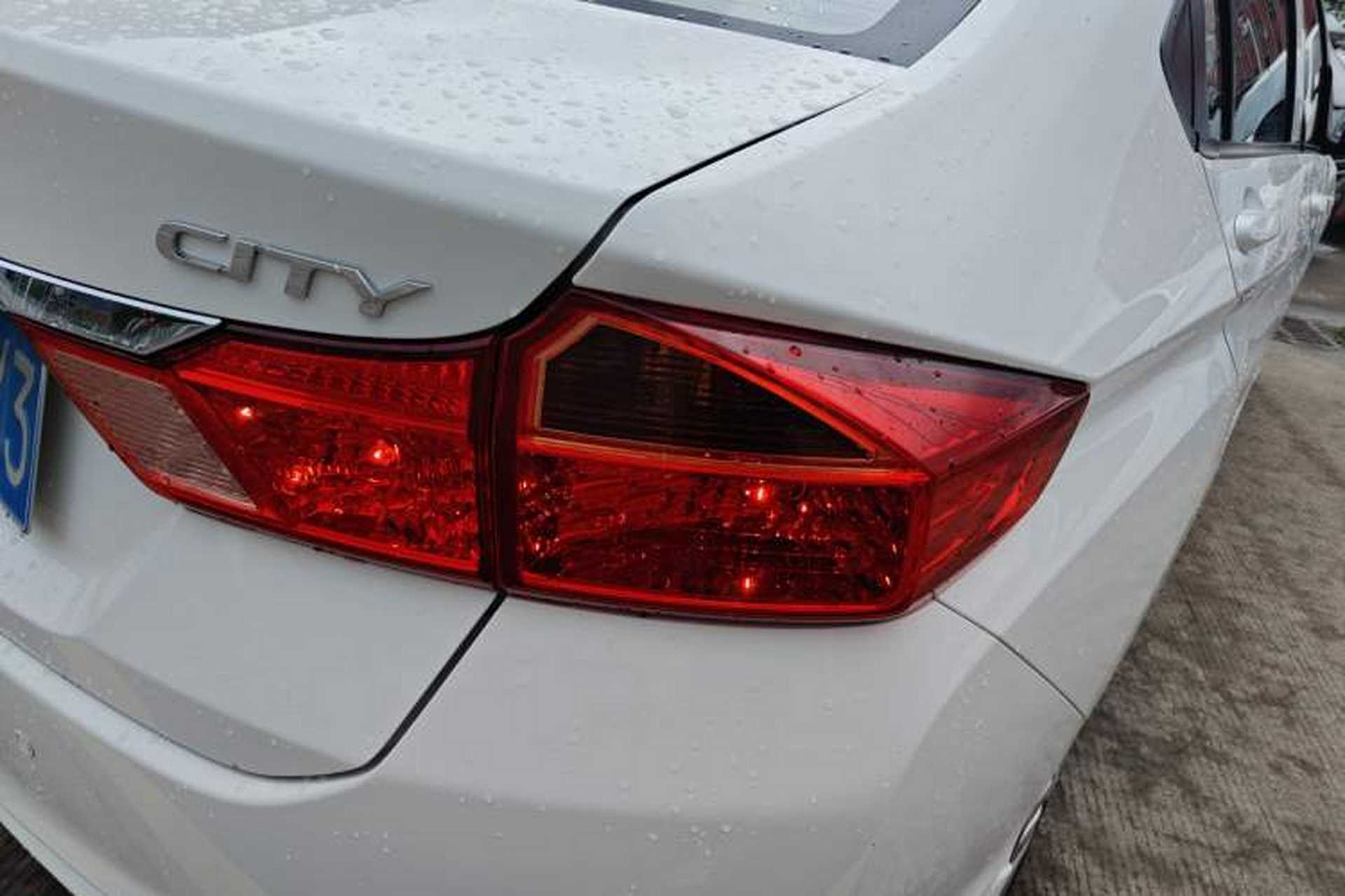Used Honda City 2015 1.5L CVT Comfort Version Right Rear Taillight
