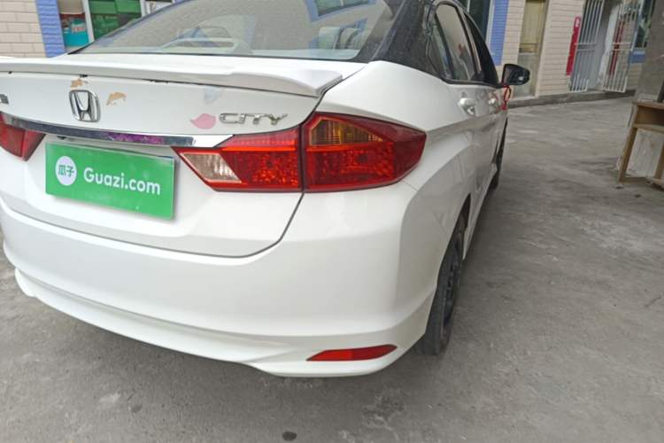 Used Honda City 2015 1.5L manual Comfort version Right Rear Taillight