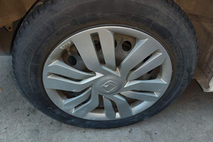 Used Honda City 2015 1.5L CVT Comfort Version Right Rear Wheel Hub