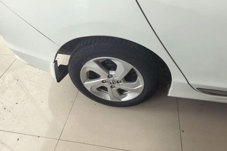 Used Honda City 2015 1.5L CVT Luxury Edition Right Rear Wheel Hub