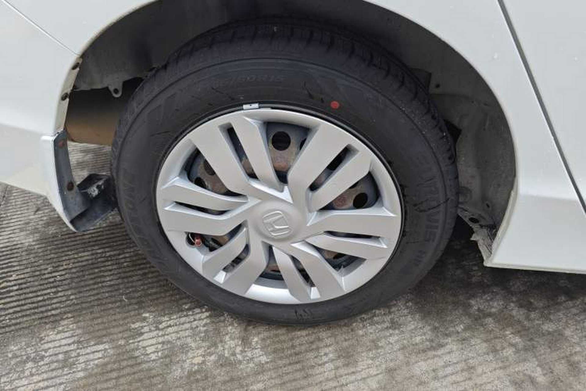 Used Honda City 2015 1.5L CVT Comfort Version Right Rear Wheel Hub