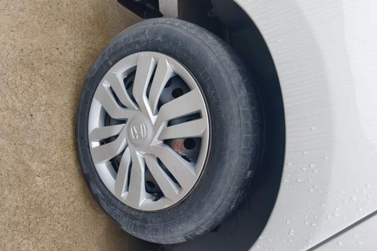 Used Honda City 2015 1.5L CVT Comfort Version Right Rear Wheel Hub