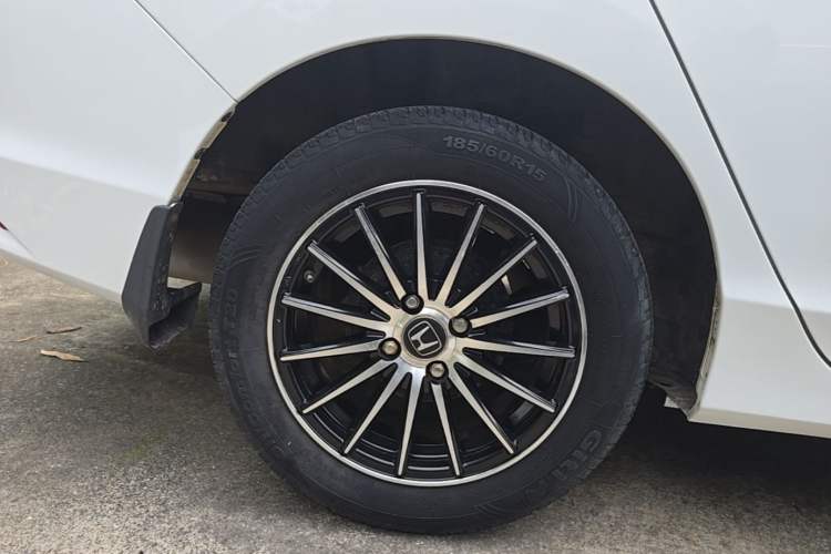 Used Honda City 2015 1.5L CVT Comfort Version Right Rear Wheel Hub