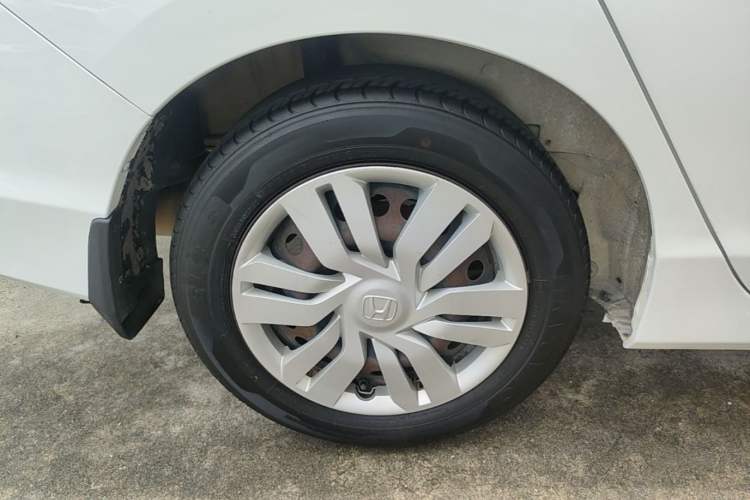 Used Honda City 2015 1.5L CVT Comfort Version Right Rear Wheel Hub