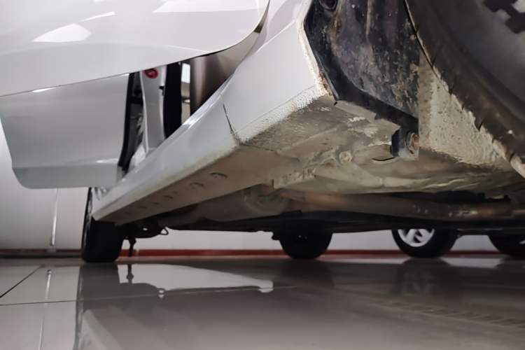 Used Honda City 2015 1.5L CVT Comfort Version Right Side Sill