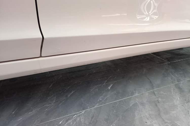 Used Honda City 2015 1.5L CVT Comfort Version Right Side Sill