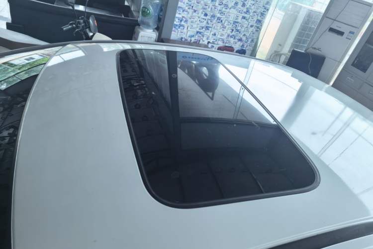 Used Honda City 2015 1.5L CVT Luxury Edition Roof