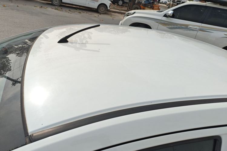 Used Honda City 2015 1.5L manual Comfort version Roof