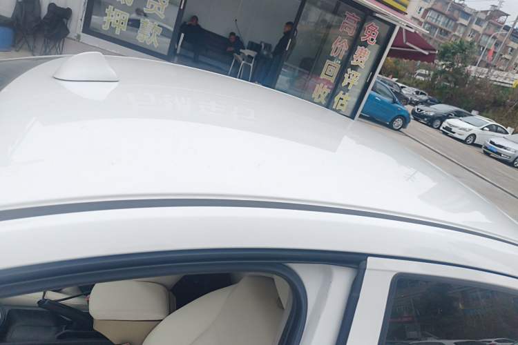 Used Honda City 2015 1.5L CVT Comfort Version Roof
