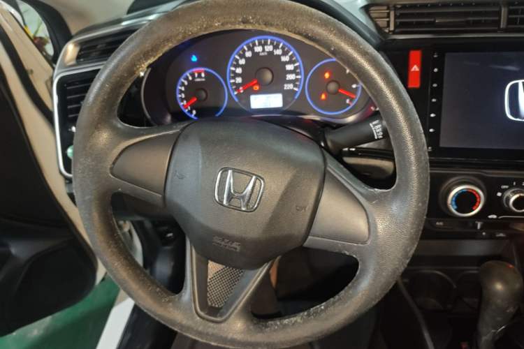Used Honda City 2015 1.5L CVT Luxury Edition Steering Wheel