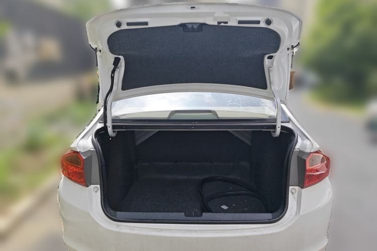 Used Honda City 2015 1.5L CVT Comfort Version Trunk