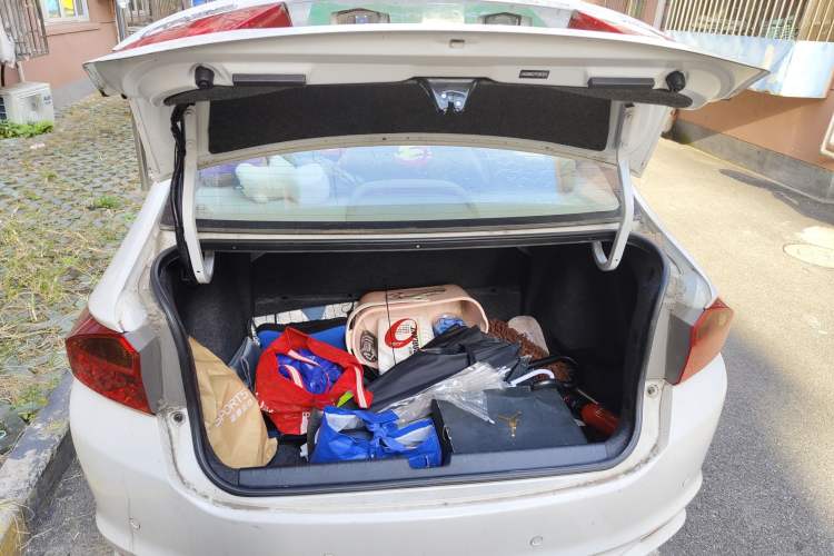 Used Honda City 2015 1.5L Manual Advance Edition Trunk