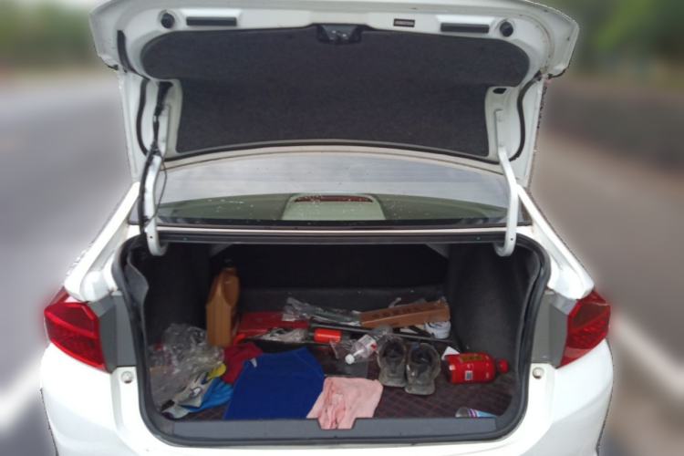 Used Honda City 2015 1.5L CVT Comfort Version Trunk
